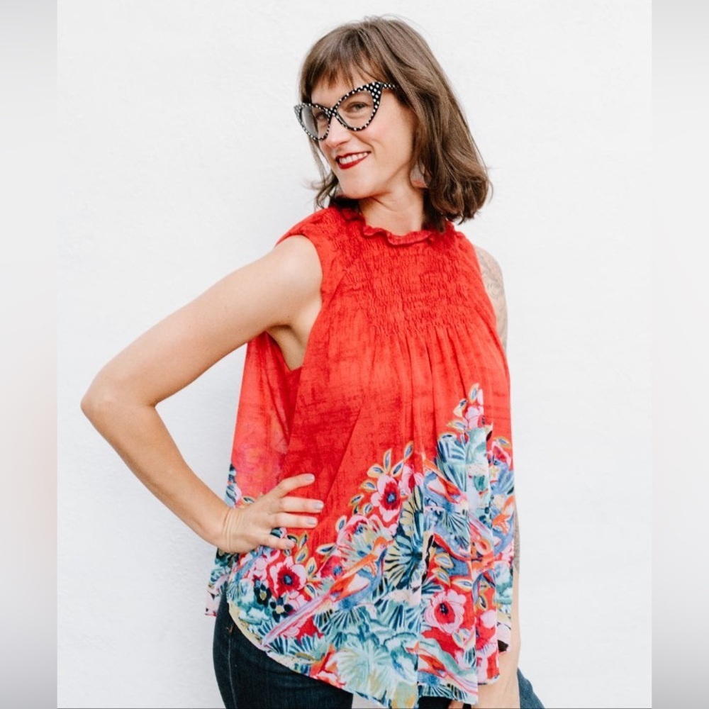 Anthropologie Deletta Dominica Red Floral Fauna Chiffon Smock Swing Top Small